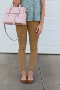 3-Ways-Wear-Camel-Pants-Outfit