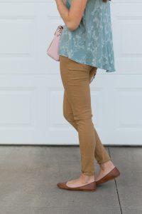 3-Ways-Wear-Camel-Pants-Outfit