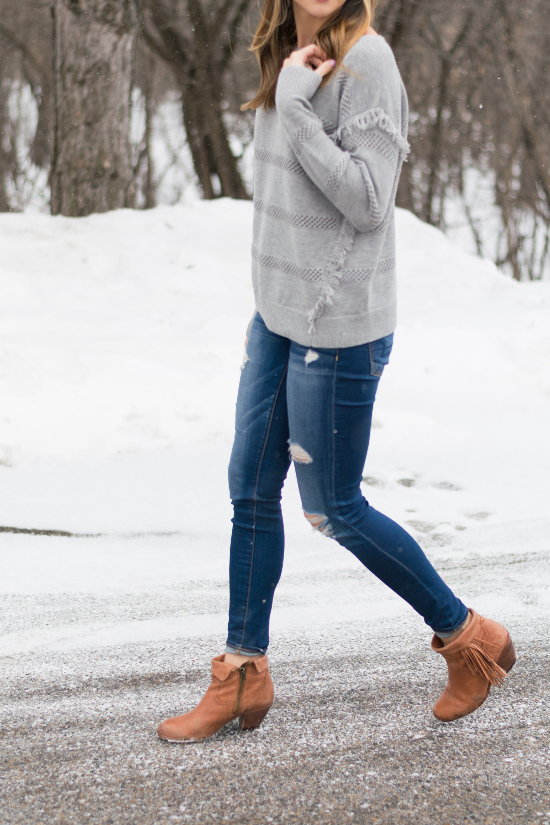 Fringe-Sweater-Distressed-Denim-2