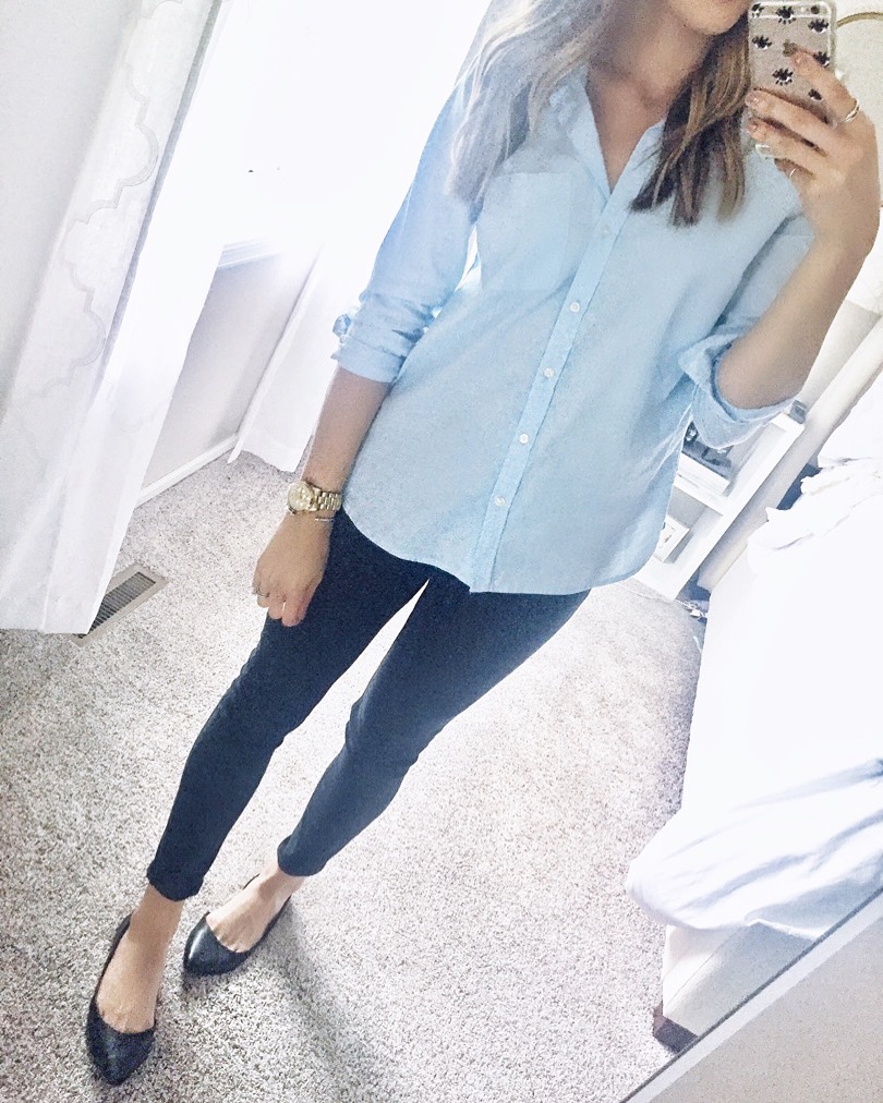 old navy classic blue oxford shirt outfit