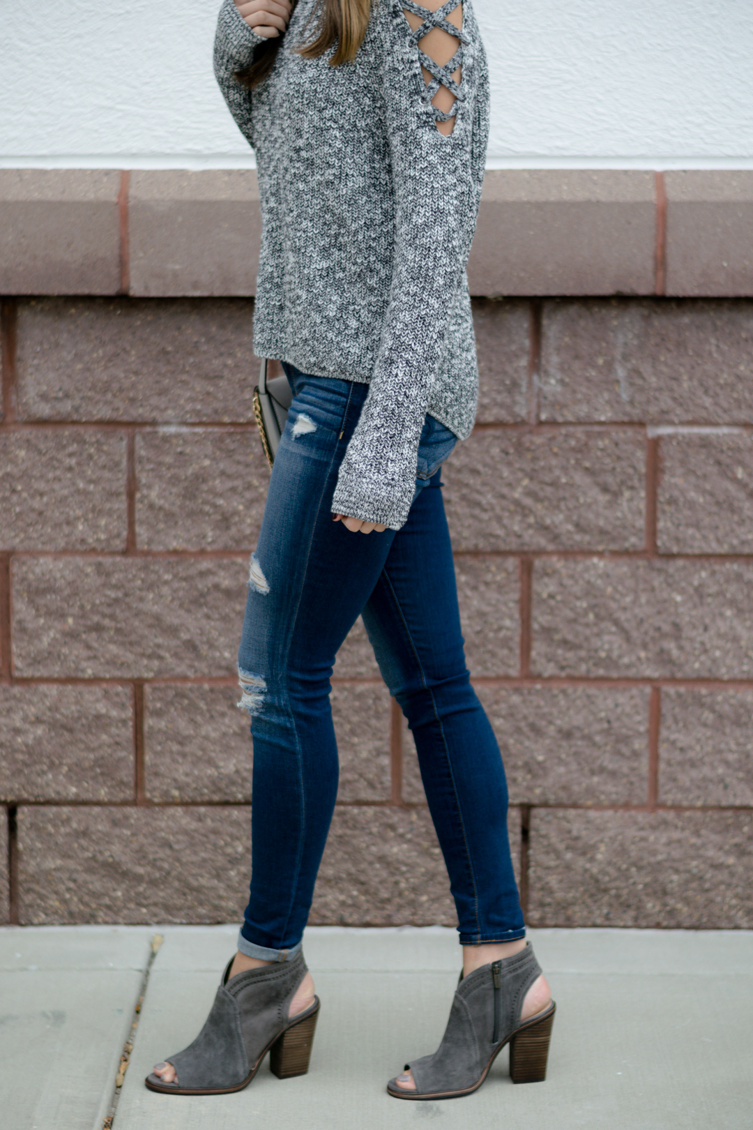 Casual weekend outfit: Grey lace hem sweater, distressed denim and