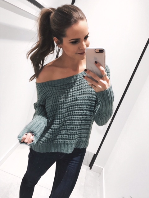 chunky knit off the shoulder sweater, express dolman sweater outfit, american style