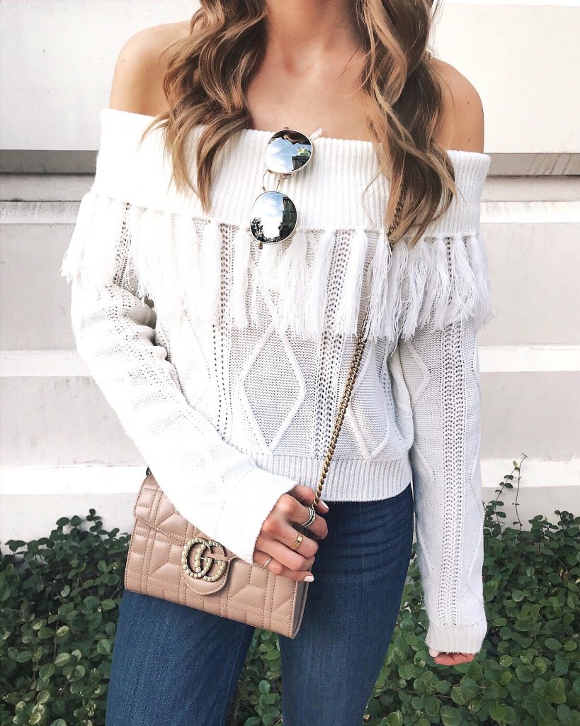 minneapolis travel blogger, what to do in vegas daytime, during the day, las vegas, blogger, endless rose fringe sweater, gucci pearl bag