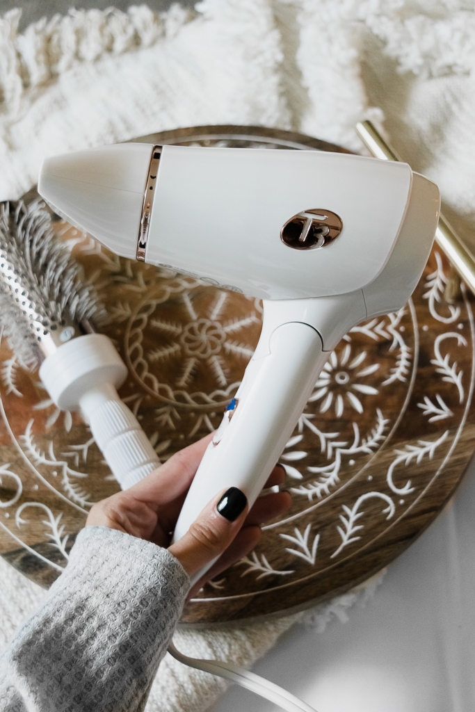 T3 featherweight shop compact hair dryer