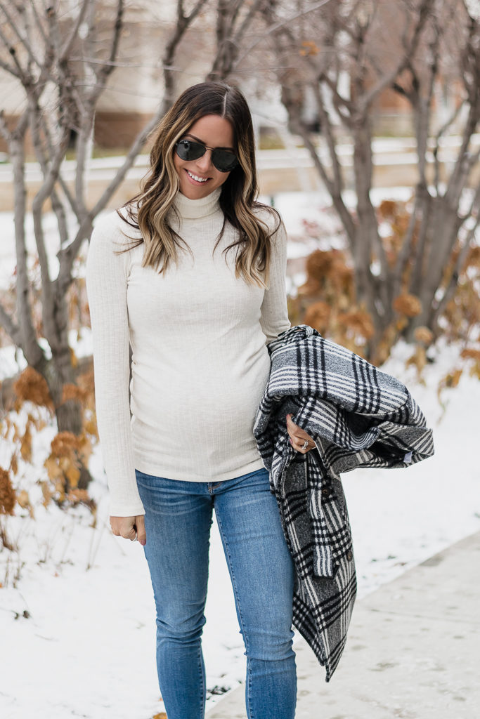 maternity wear for winter, holiday bump style, motherhood maternity, minneapolis blogger