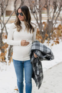maternity wear for winter, holiday bump style, motherhood maternity, minneapolis blogger