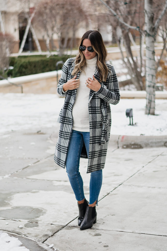 6 Ways To Style Maternity Leggings This Winter - The Mama Notes  Winter  maternity outfits, Pregnancy fashion winter, Cute maternity outfits