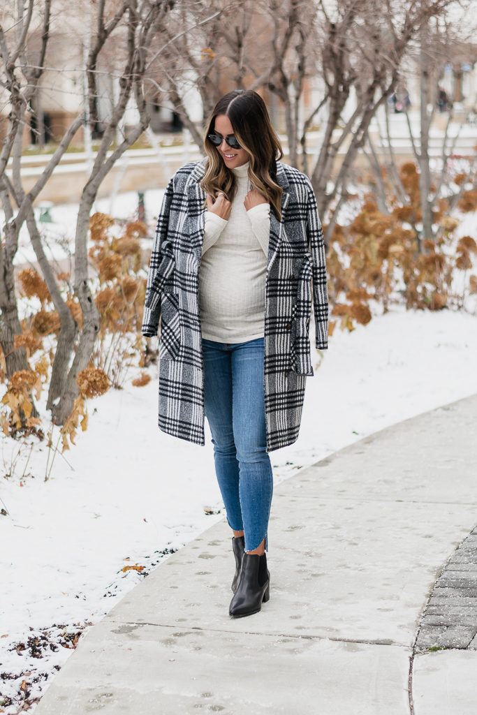 maternity wear for winter, holiday bump style, motherhood maternity, maternity coat