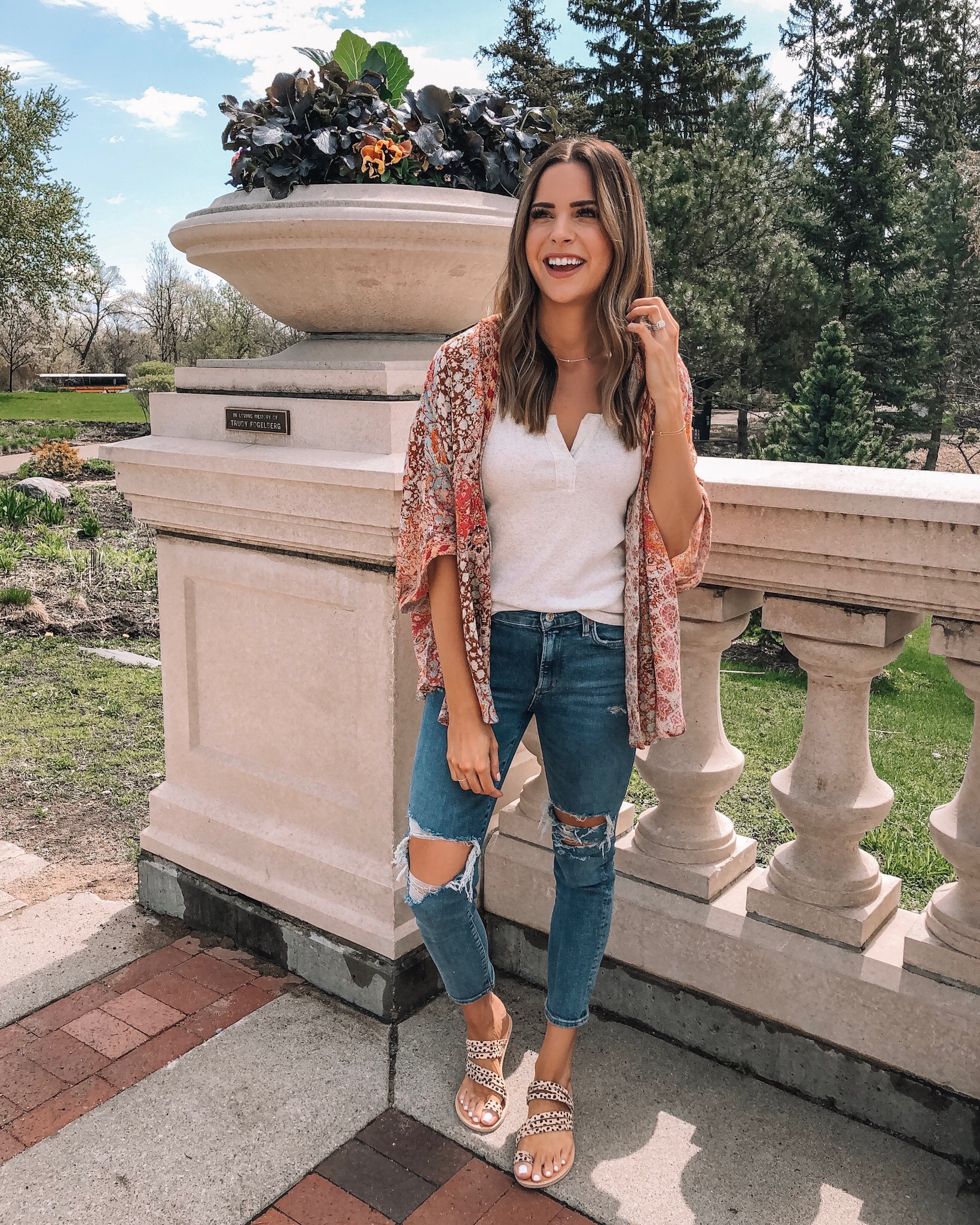 evereve Mother's Day sale 2019, Allison joy mosaic kimono, bobi rib tank, agolde Sophie crop, dolce vita Nelly leopard slides