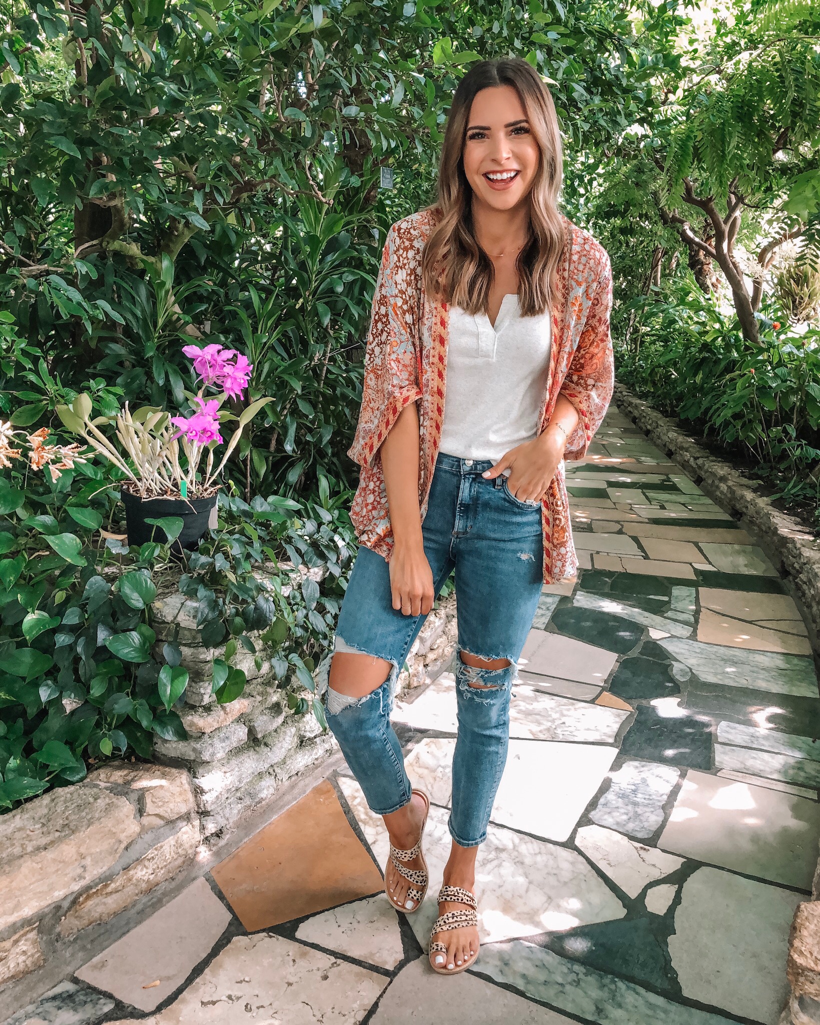 evereve Mother's Day sale 2019, Allison joy mosaic kimono, bobi rib tank, agolde Sophie crop, dolce vita Nelly leopard slides