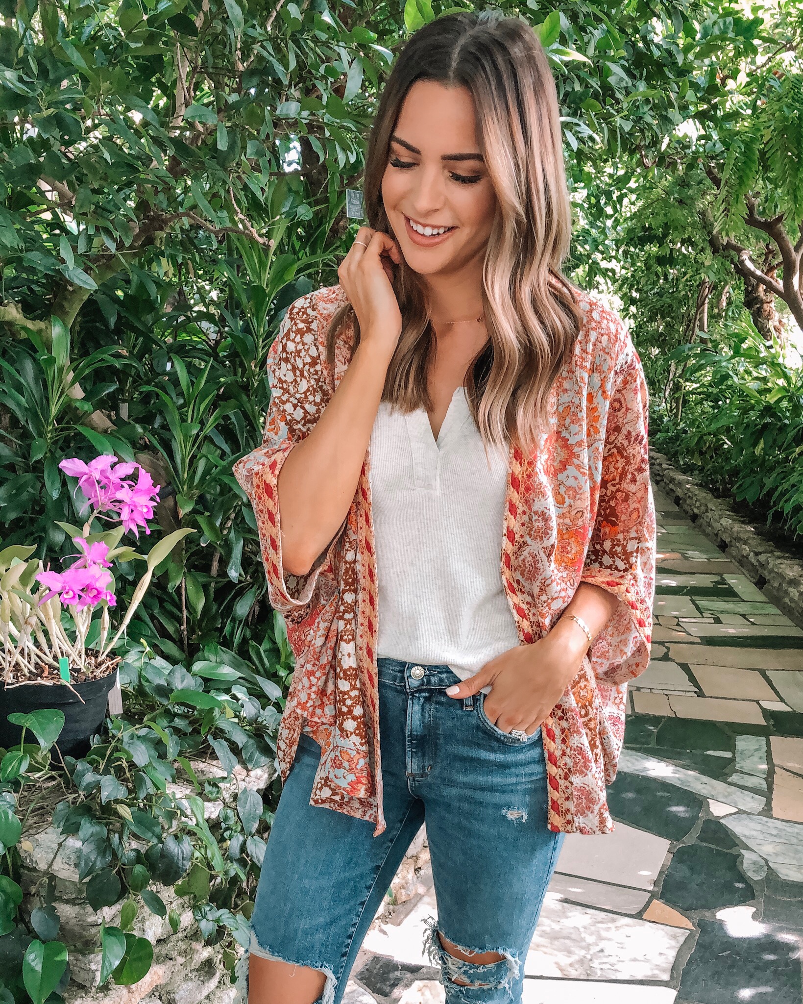 evereve Mother's Day sale 2019, Allison joy mosaic kimono, bobi rib tank, agolde Sophie crop, dolce vita Nelly leopard slides