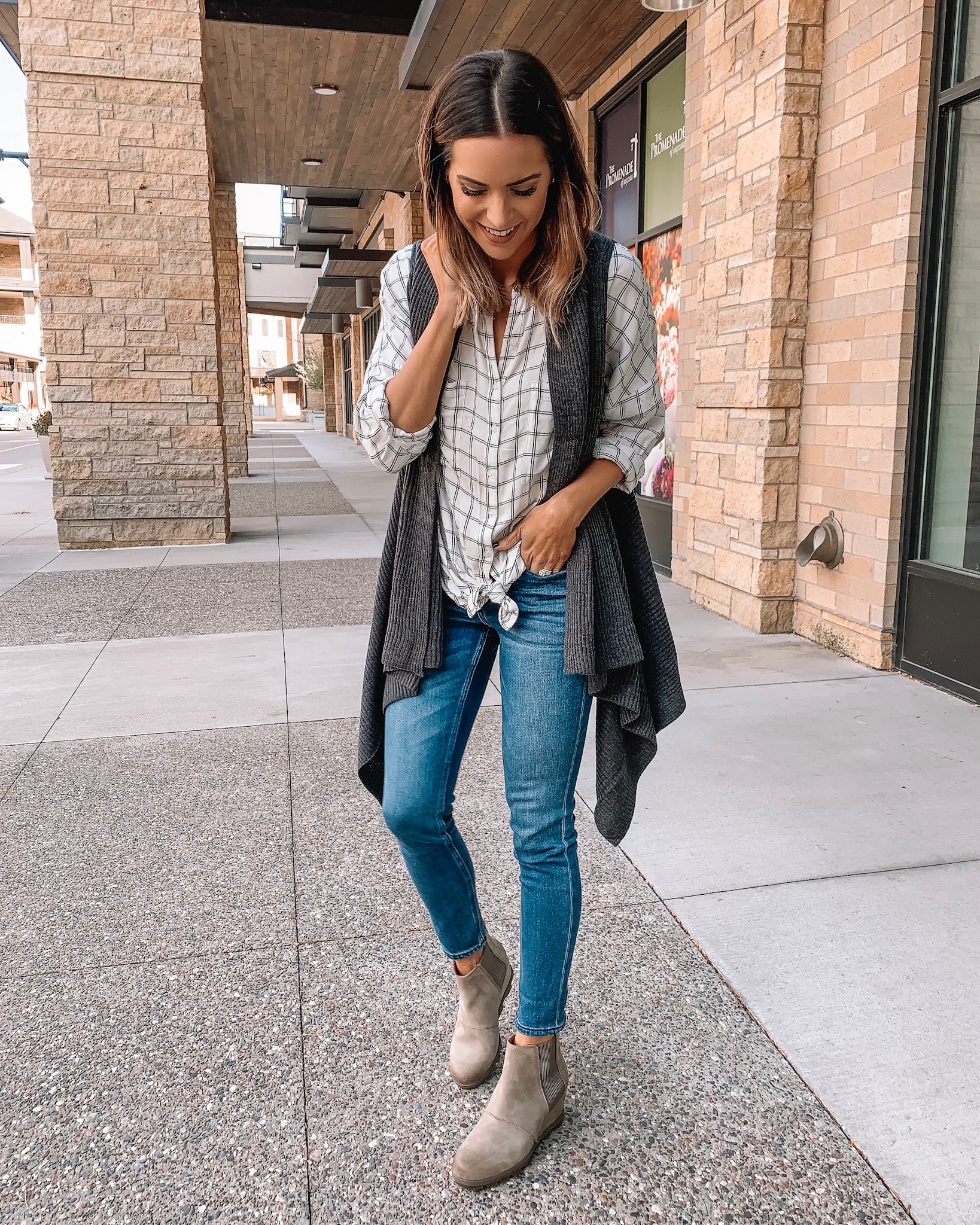 versatile fall/winter boots, Sorel Joan of arctic wedge II Chelsea boots ash brown, Minneapolis blogger, fall outfit, winter fashion, loft sweater vest