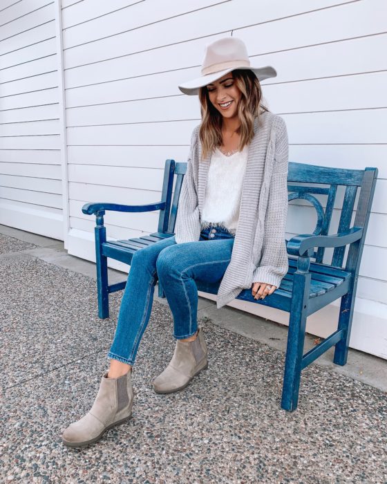 Favorite Versatile Fall/Winter Boots - The Styled Press