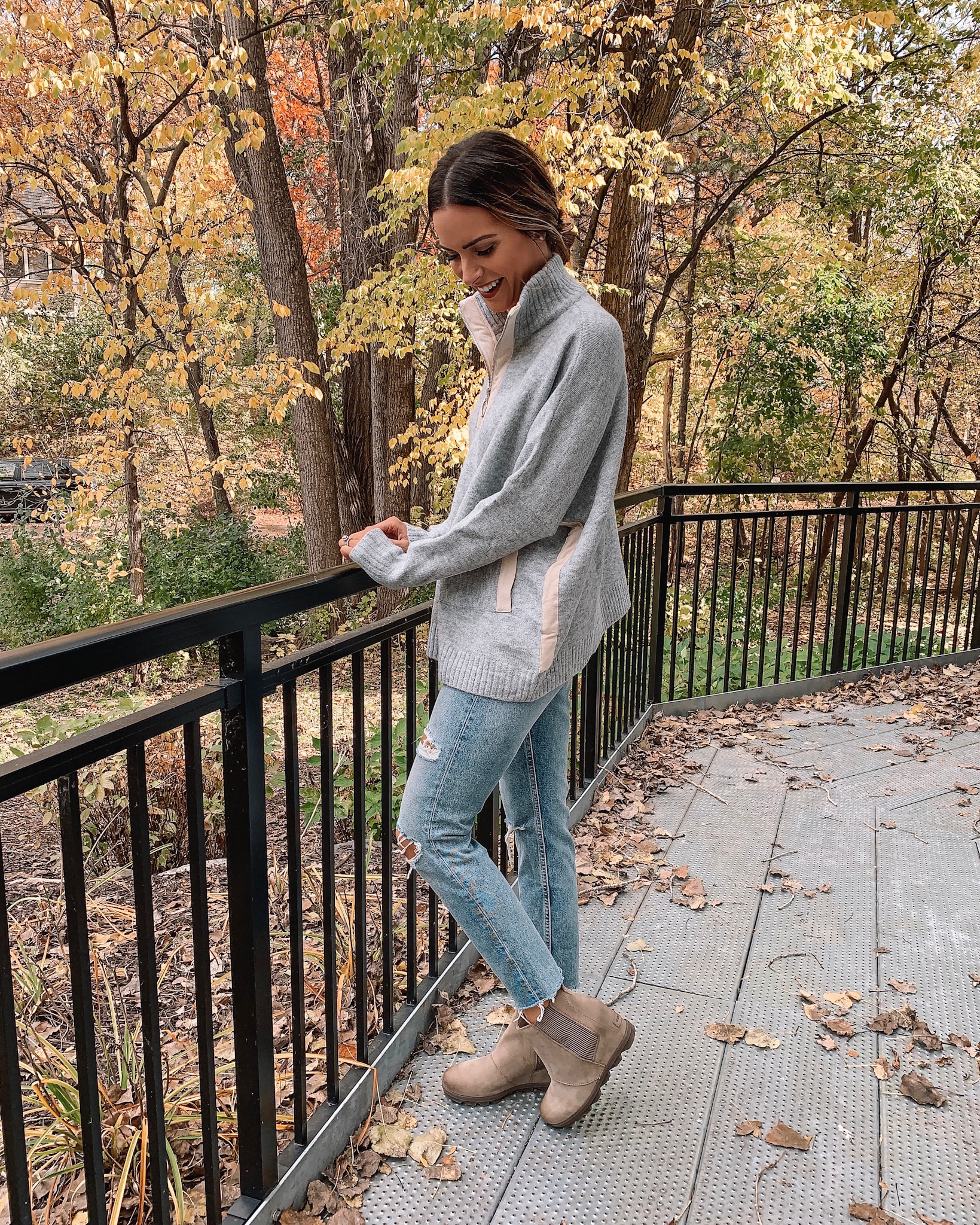 versatile fall/winter boots, Sorel Joan of arctic wedge II Chelsea boots ash brown, Minneapolis blogger, fall outfit, winter fashion