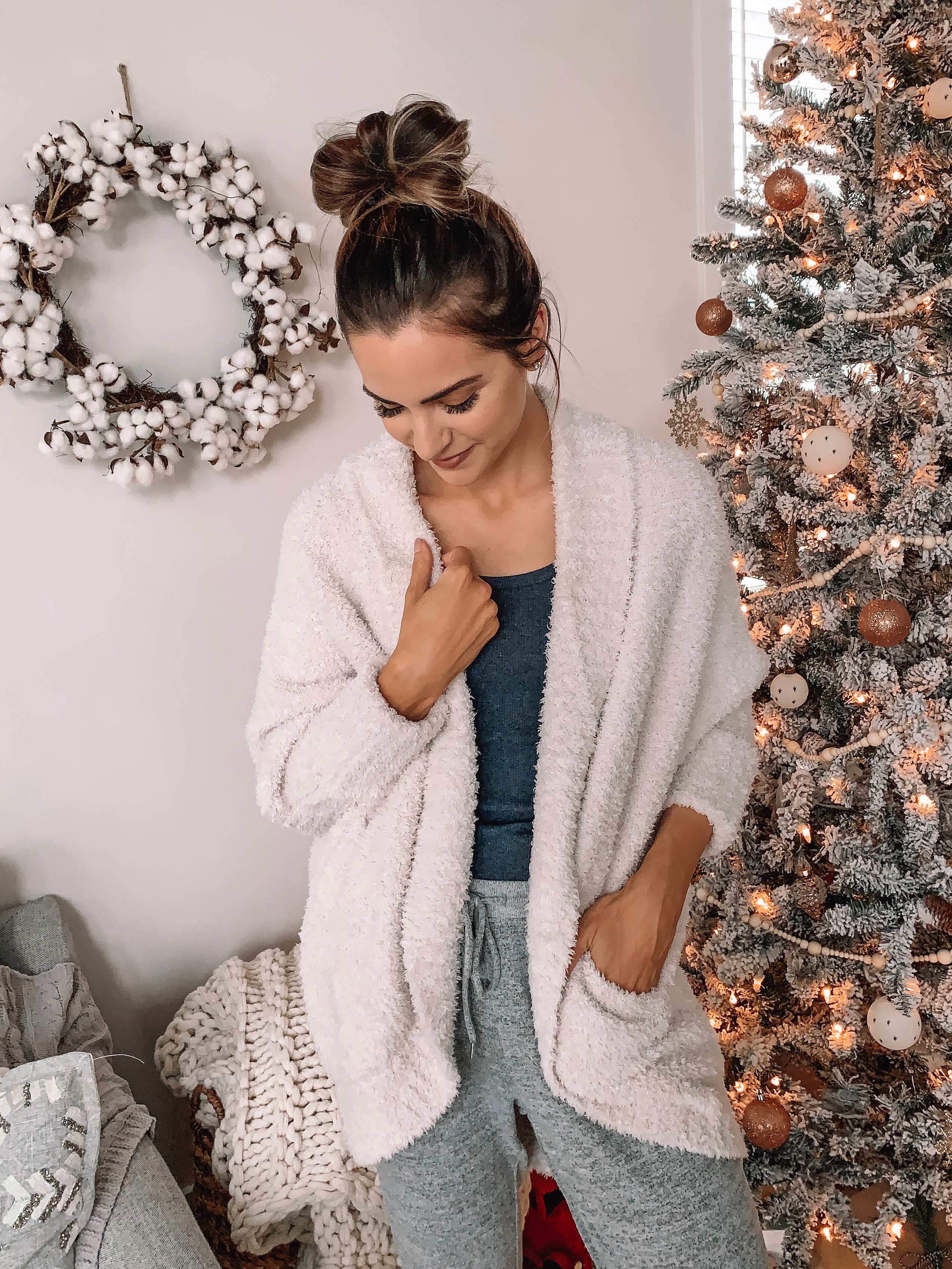 barefoot dreams cozychic cocoon cardi, gifts for her, best of QVC gift guide, barefoot dreams sale