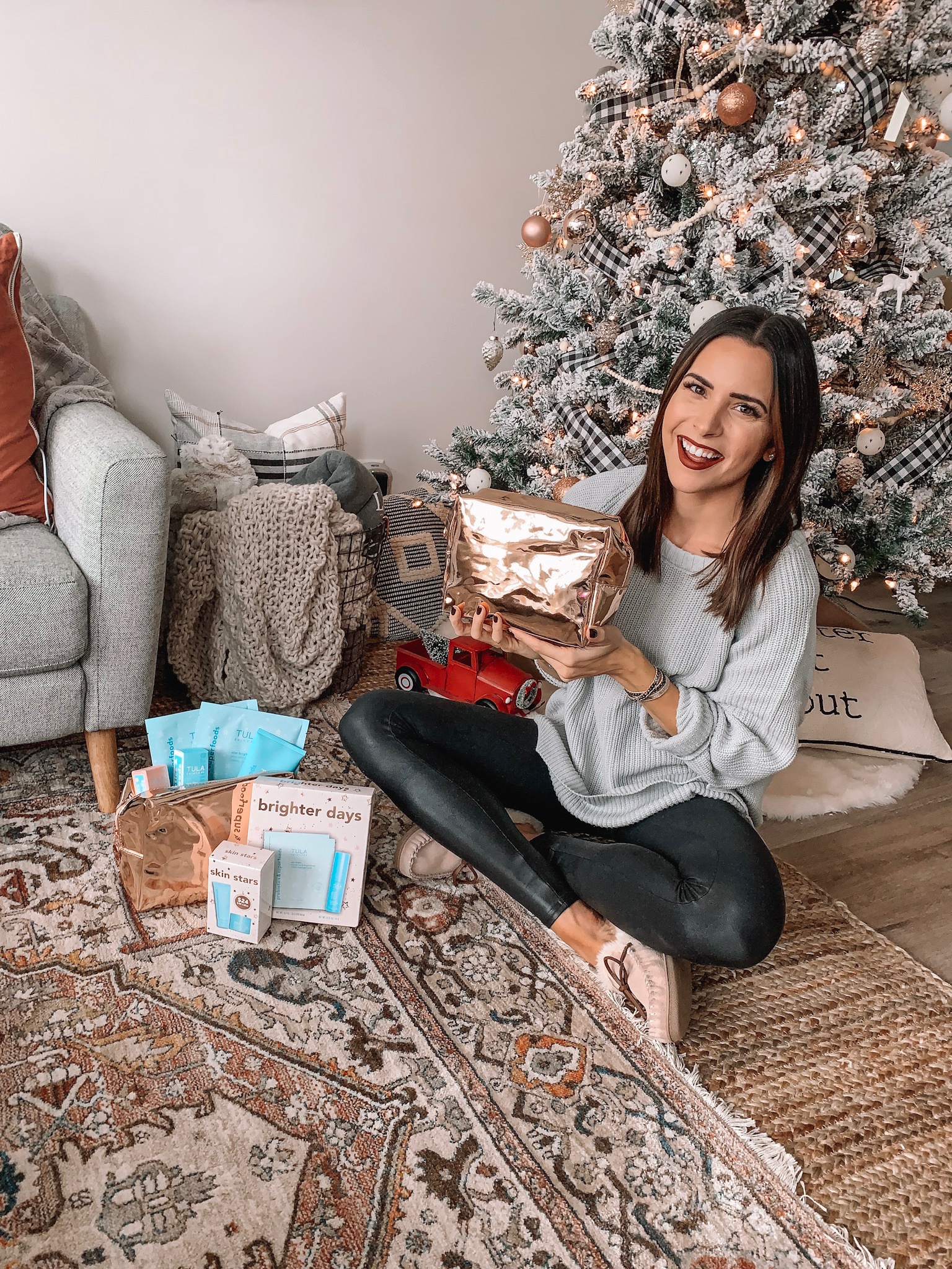 tula holiday kits, gift guide for skincare lovers, gift ideas for her