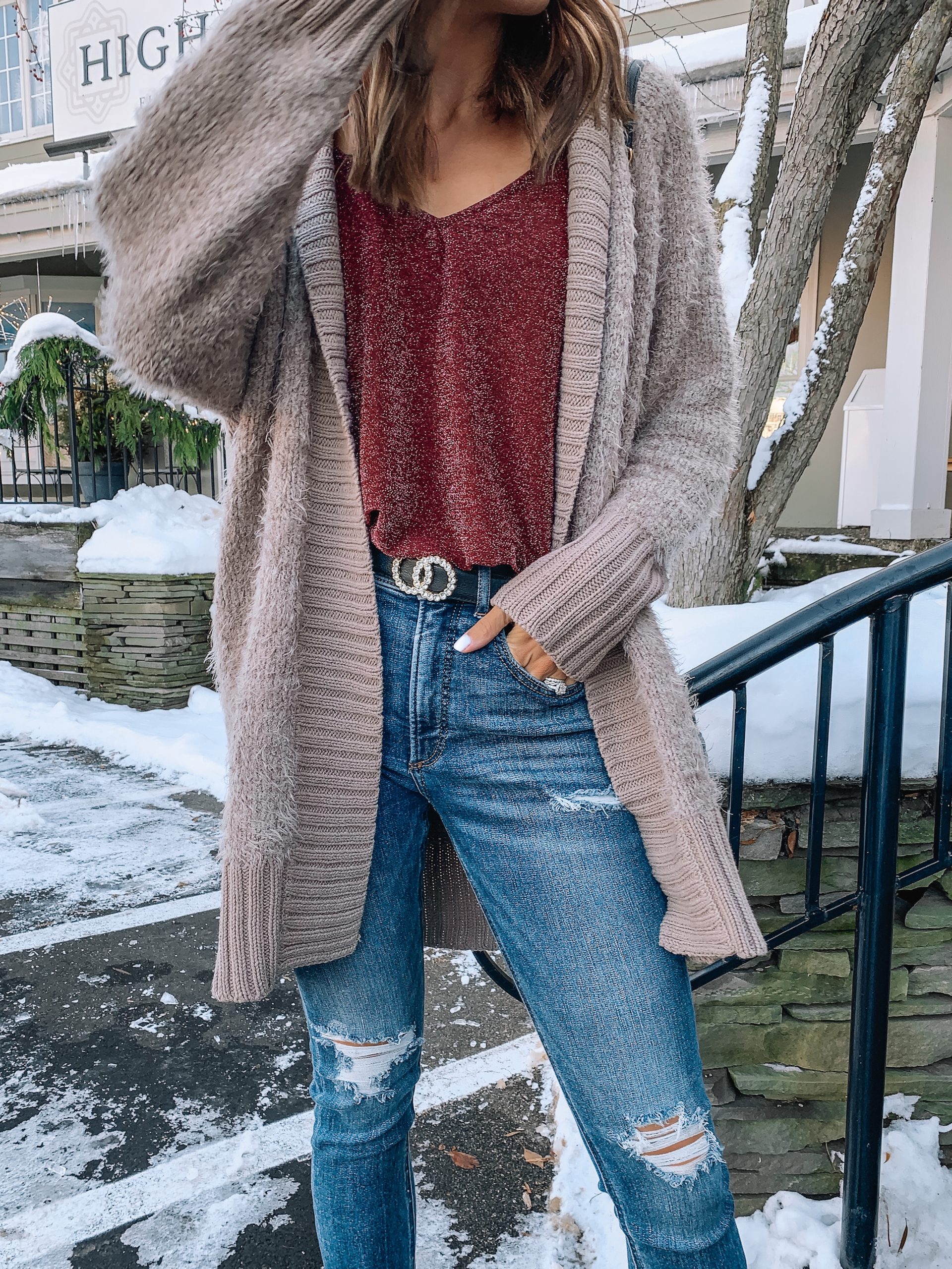 casual holiday outfit ideas, express, Christmas look, comfy