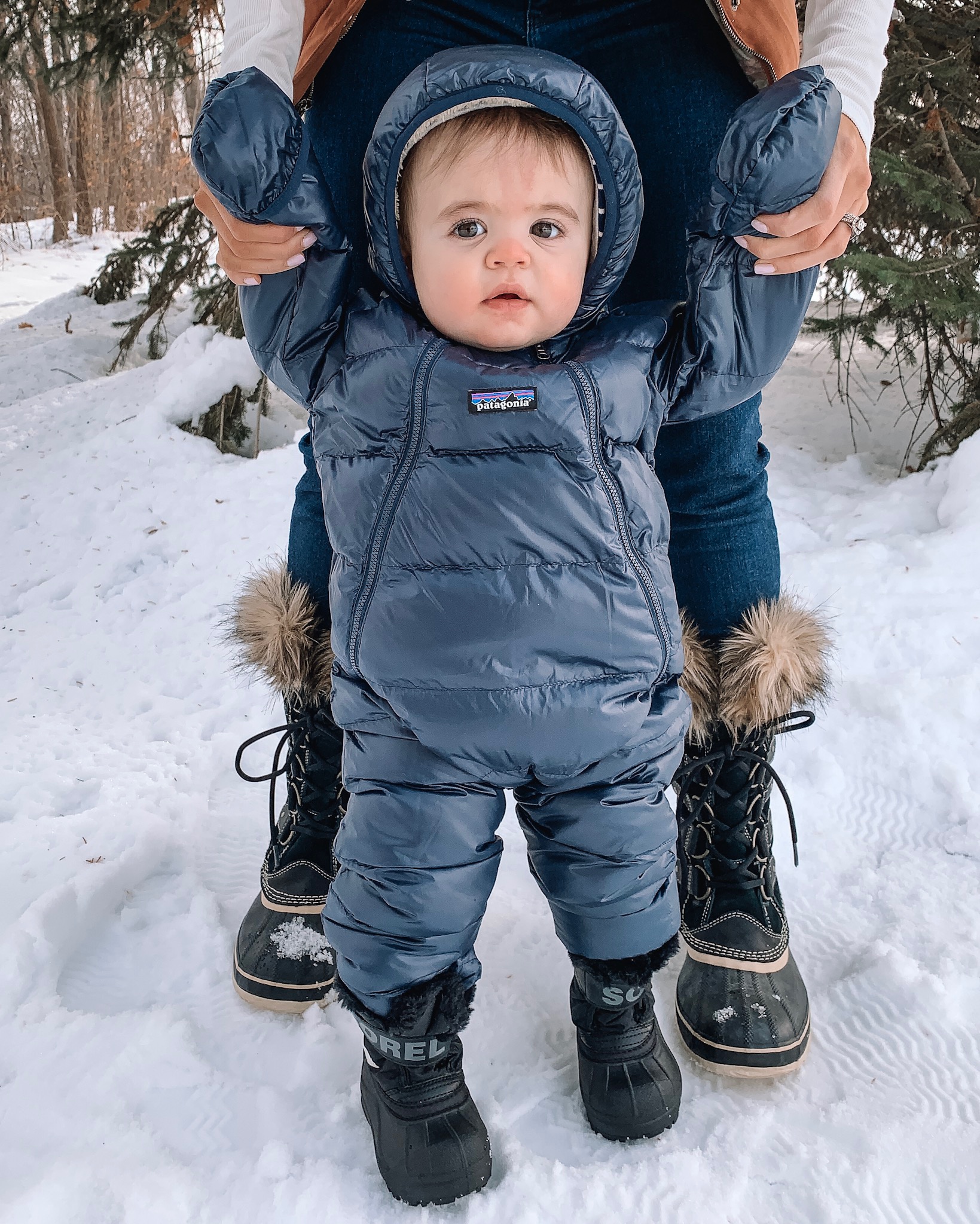 Patagonia baby best sale snowsuit sale