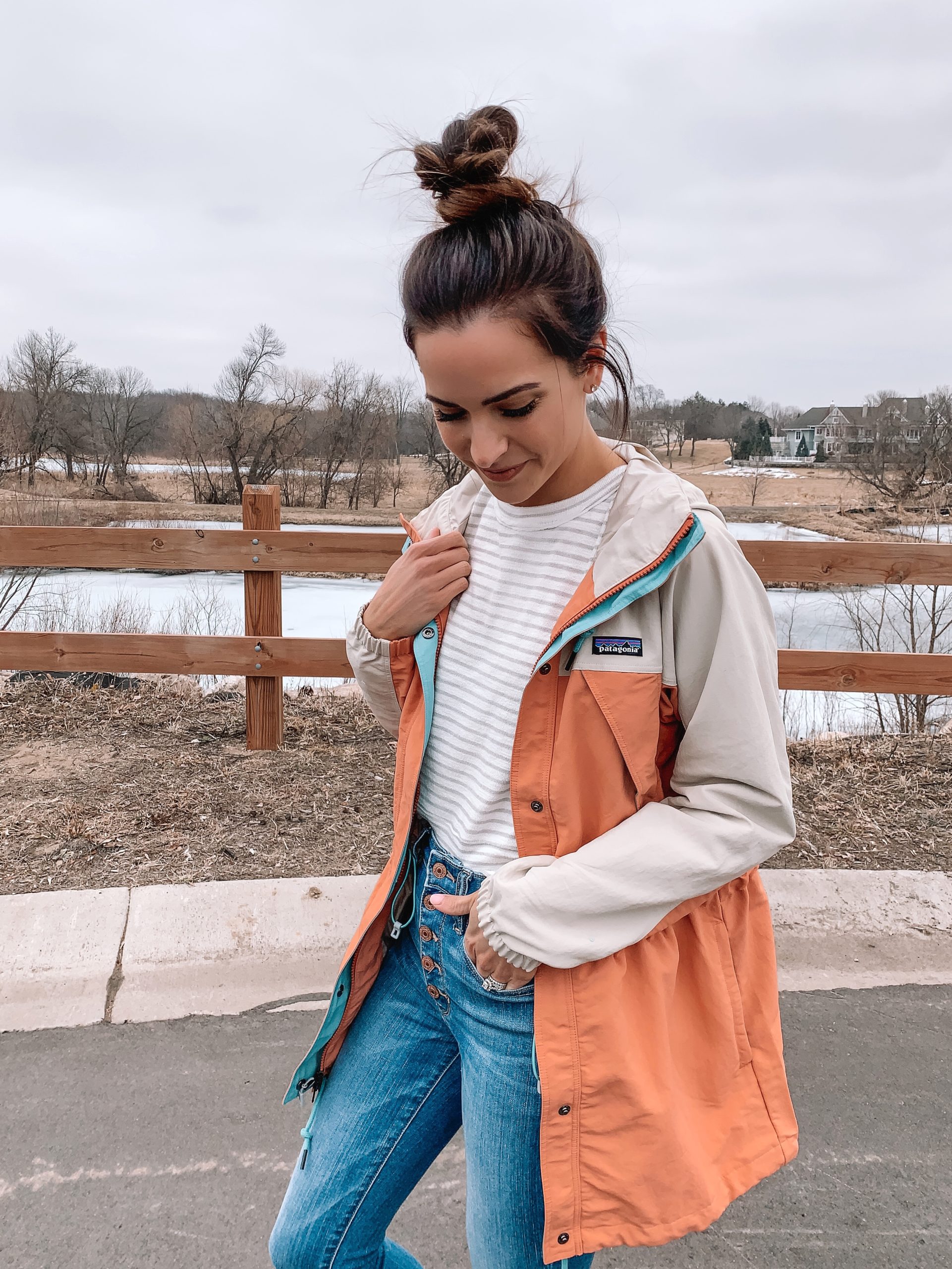 backcountry spring transitional jackets, Patagonia skyforest parka, vans old skool shoes womens, rain jacket, Minneapolis blogger, mn blogger