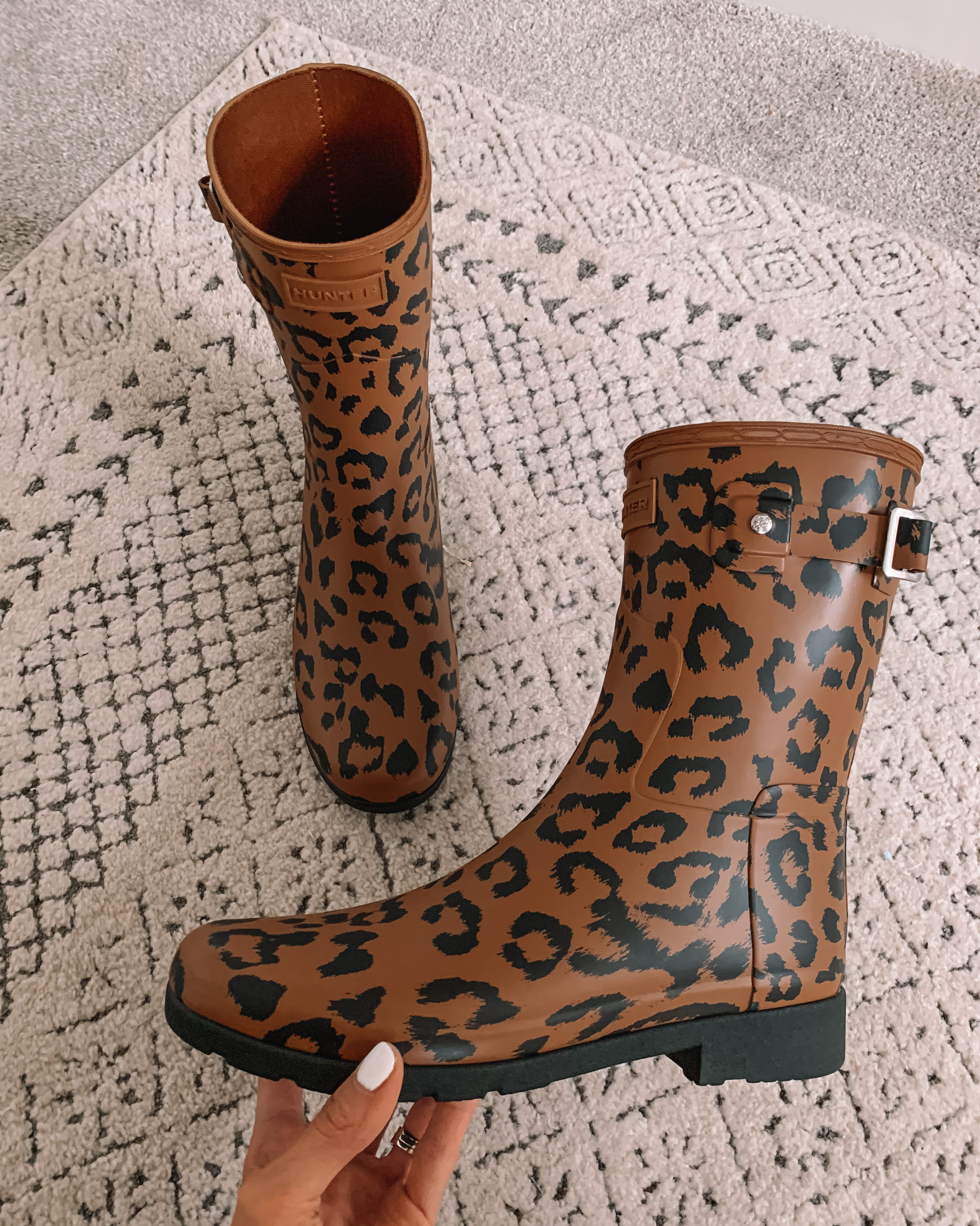 hunter rain boots leopard